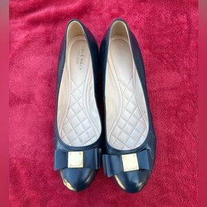 Cole Haan TALI Air GRAND SOFT BOW WEDGE PUMPS IN BLACK LEATHER stretch size 10B